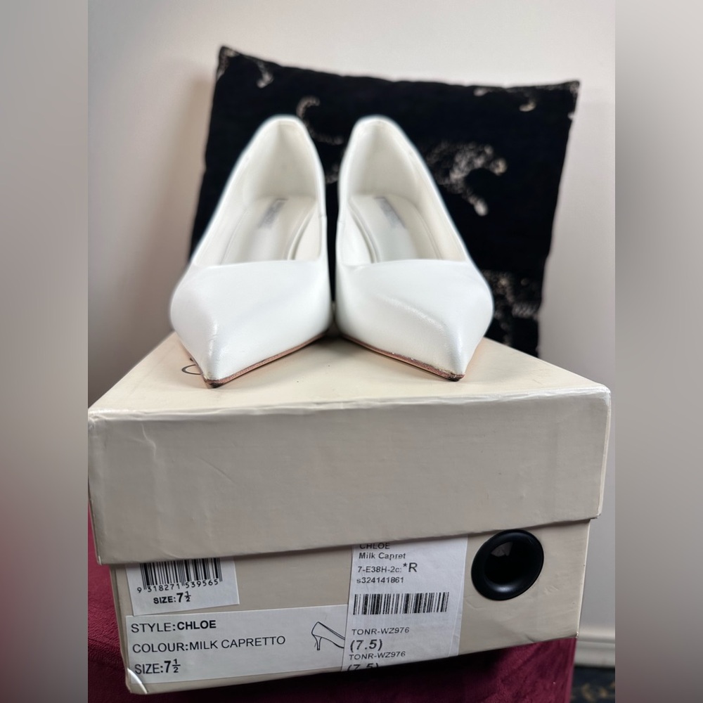 Tony Bianco White Heels - Picture 3 of 9
